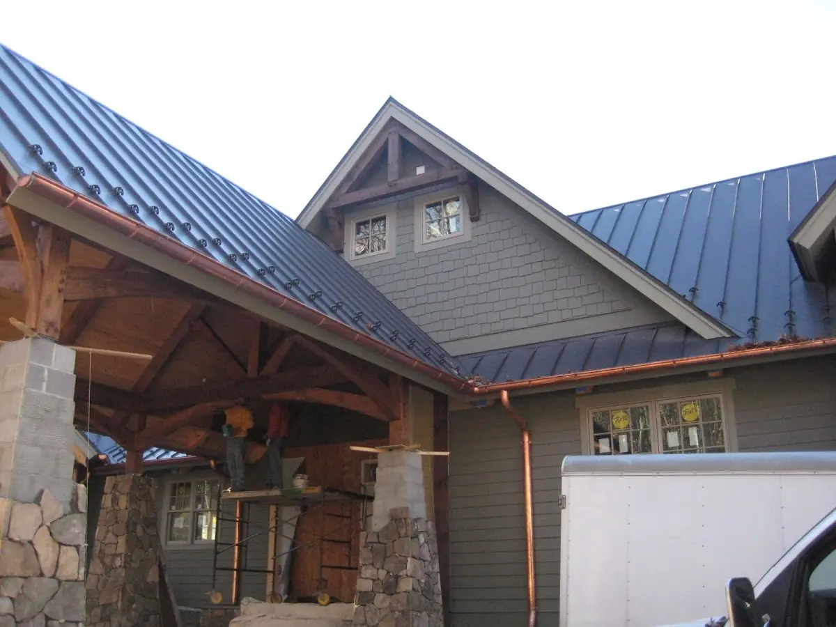 Craftsman Roofing team delivering quality roofing work in Hidden Pond